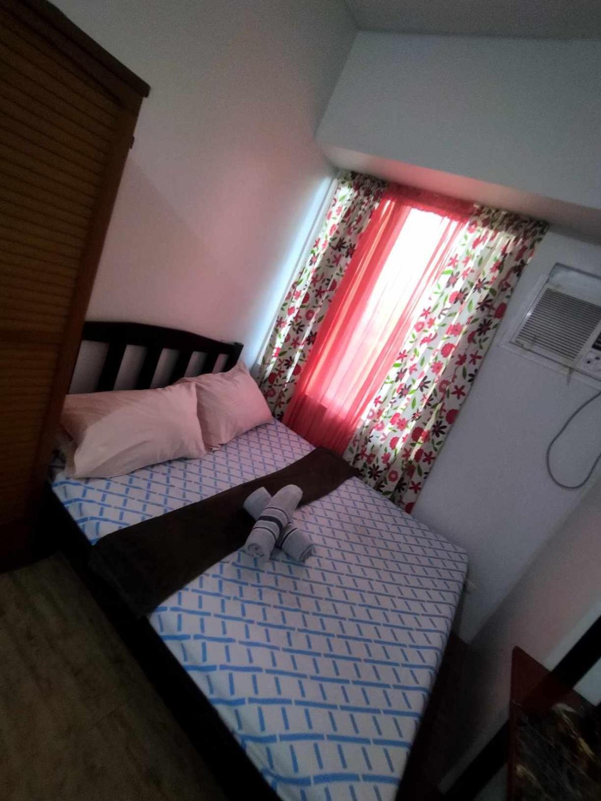 Homey Unit In Alabang *